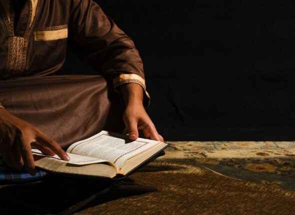 The Manners of Learning the Quran: Respect, Etiquette, and Proper Attire